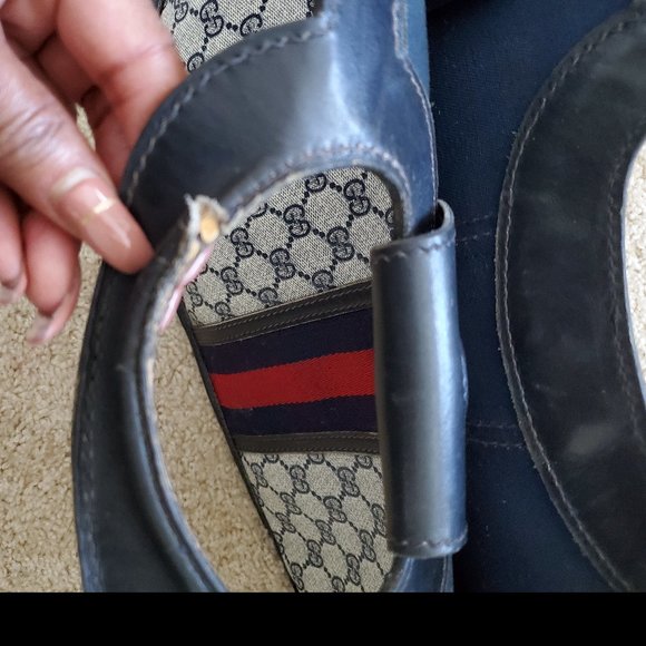 Poor Condition Blue Vintage Gucci Handbag - Picture 16 of 16